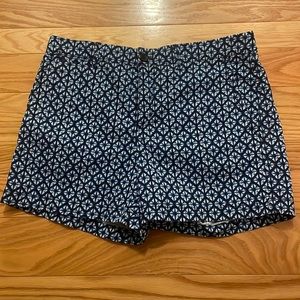 Excellent Condition Banana Republic Patterned Shorts